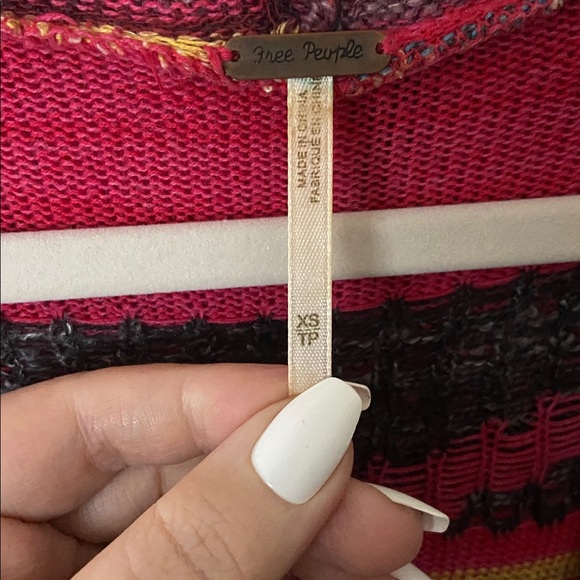 Free People 🕊️ Lima Long Knit Hooded Aztec Cardigan STUNNING 💕 - Picture 12 of 12